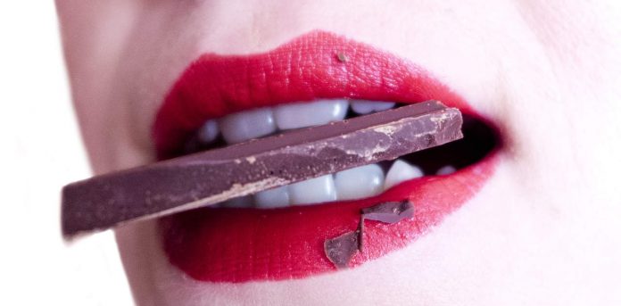 Slechte gewoontes zijn er in alle vormen en maten: chocola is zo'n verslaving. Of roken dus.