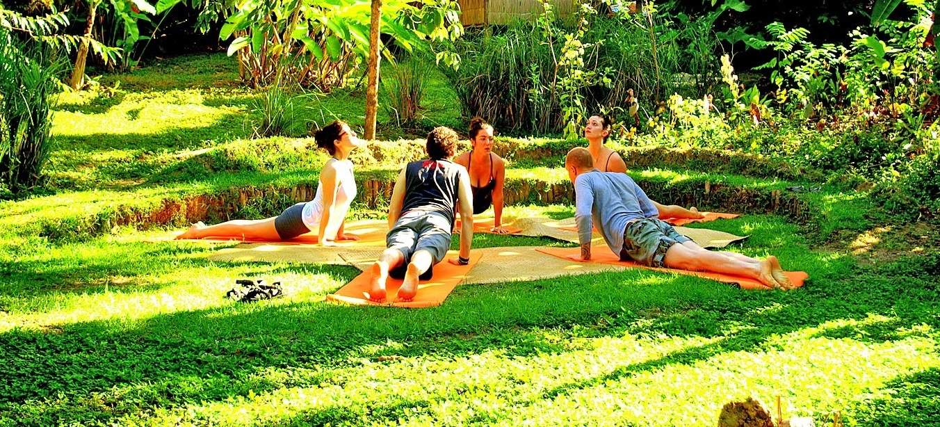 garden-yoga
